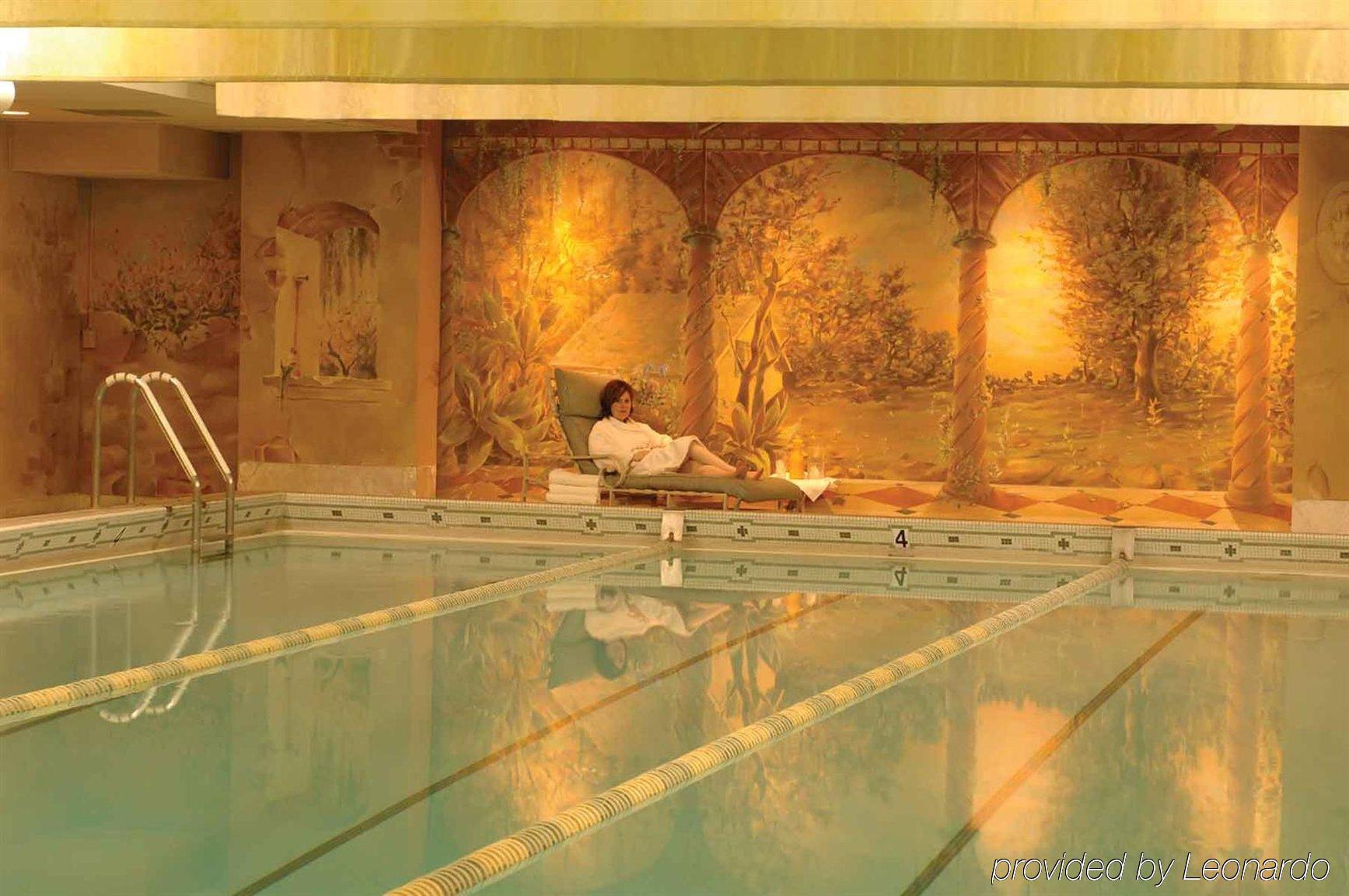 Готель Milwaukee Athletic Club Зручності фото